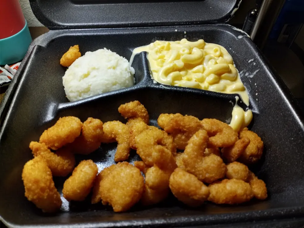 Poppable Shrimp w Mashed Potatoes and Mac and Cheese
